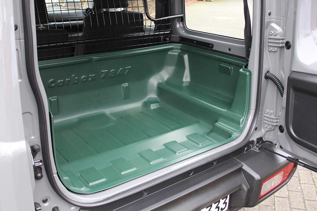 Carbox CLASSIC Kofferraumwanne Laderaumwanne Kofferraummatte für Suzuki  Jimny GJ